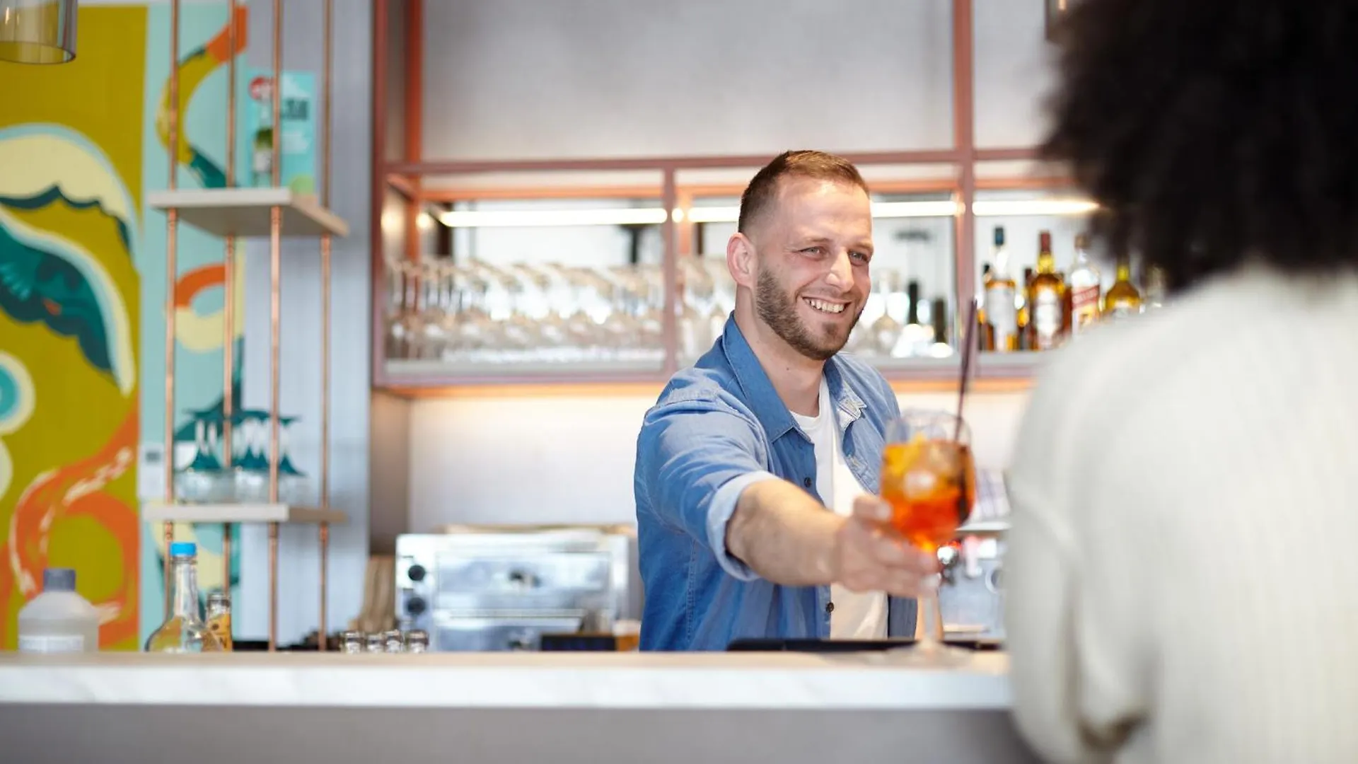 Holiday Inn - The Niu, Hub Dusseldorf Messe By Ihg Deutschland