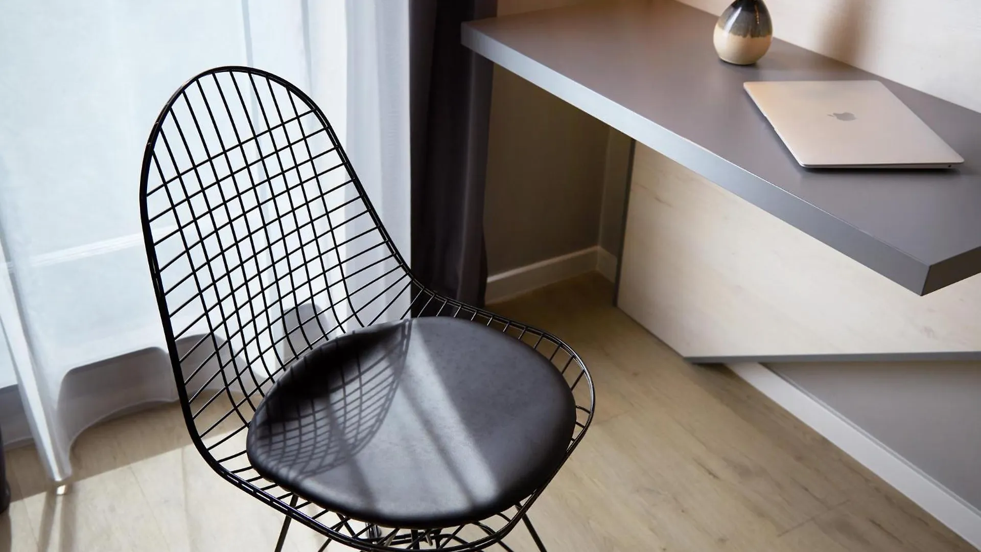 Hotel Holiday Inn - The Niu, Hub Dusseldorf Messe By Ihg