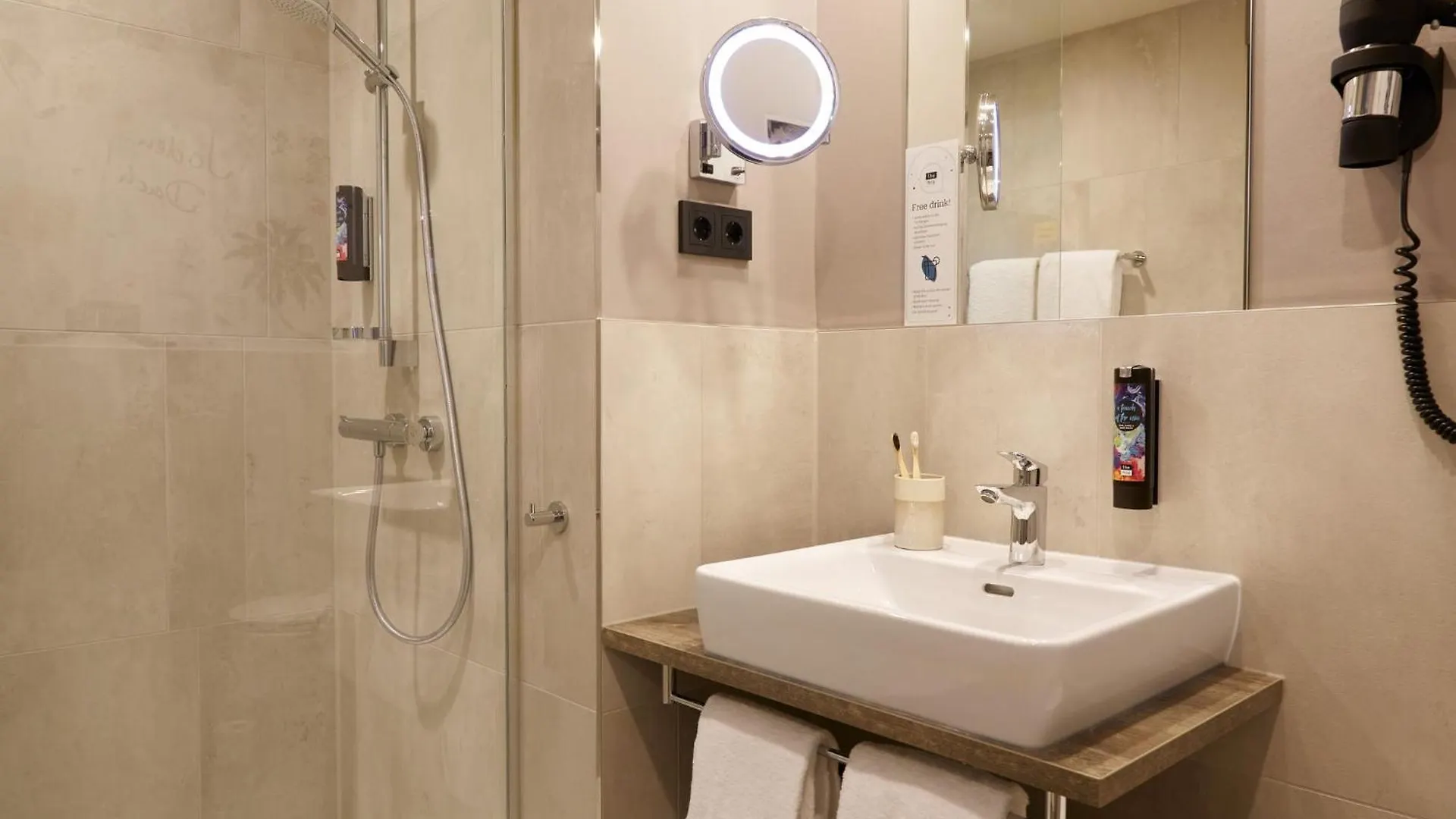 Holiday Inn - The Niu, Hub Dusseldorf Messe By Ihg Hotel